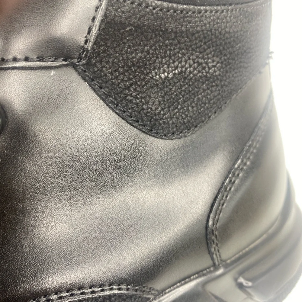 Kenneth Cole Reaction Black Micro Boot